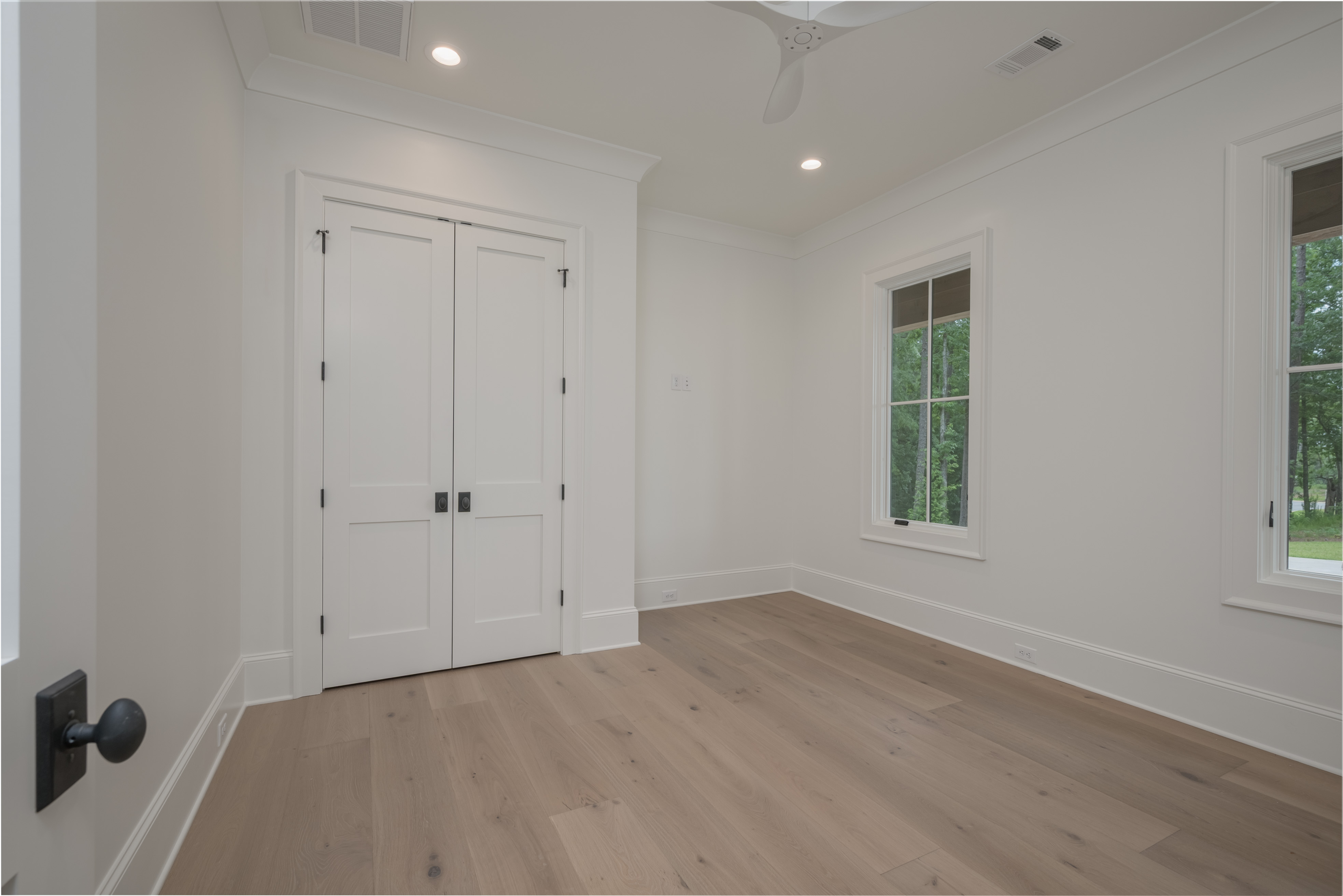 1049 Pond Crest Lane image 33
